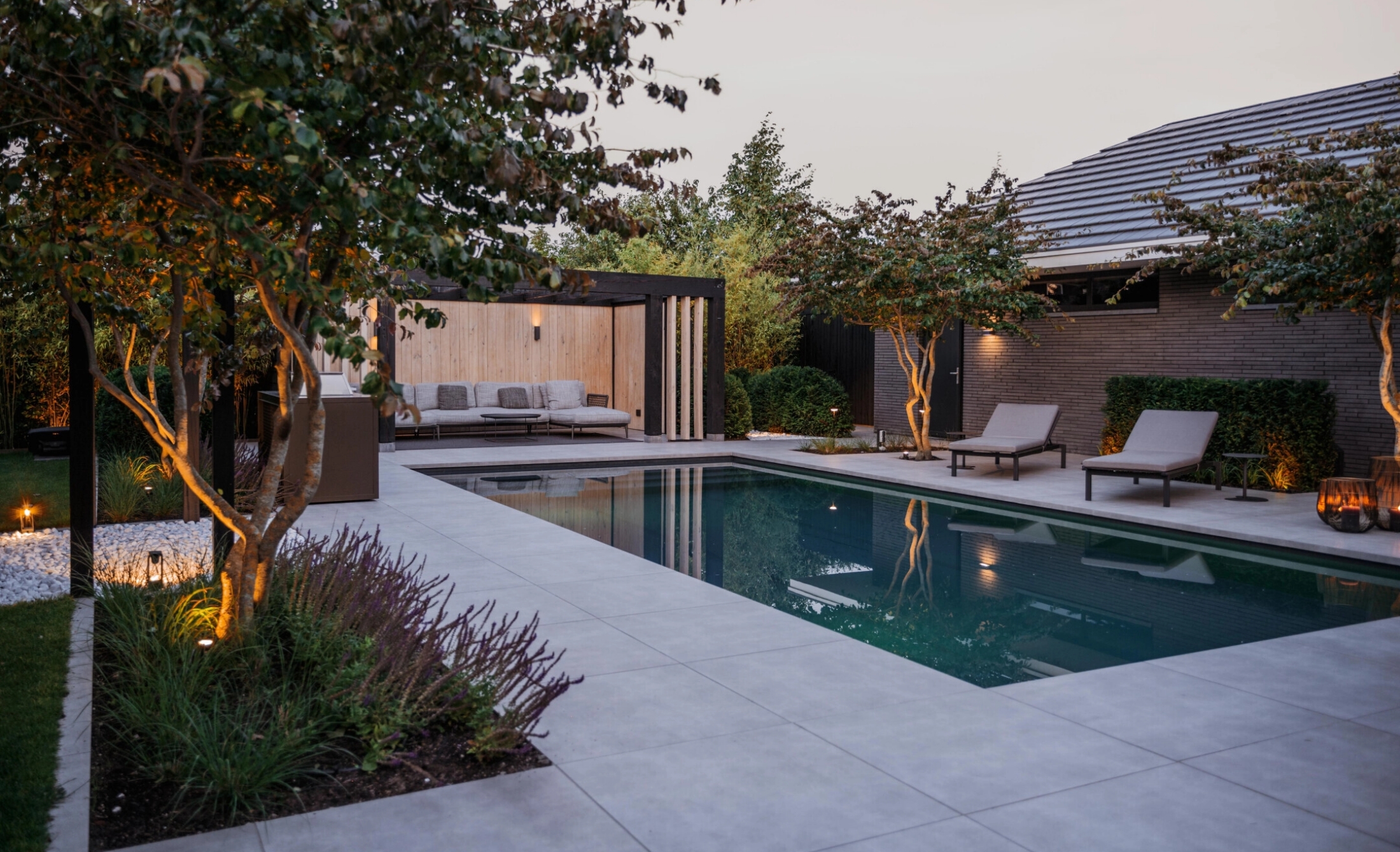 testimonial background