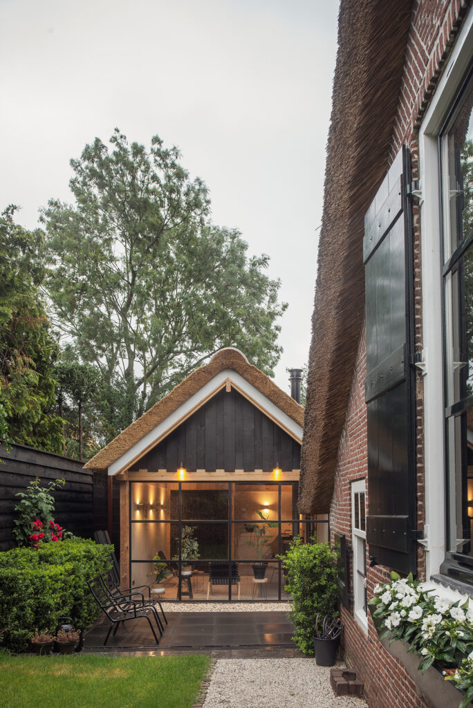 Tuinkamer buitenpracht Laren Rietgedekt