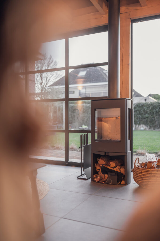 Tuinkamer met haard buitenpracht