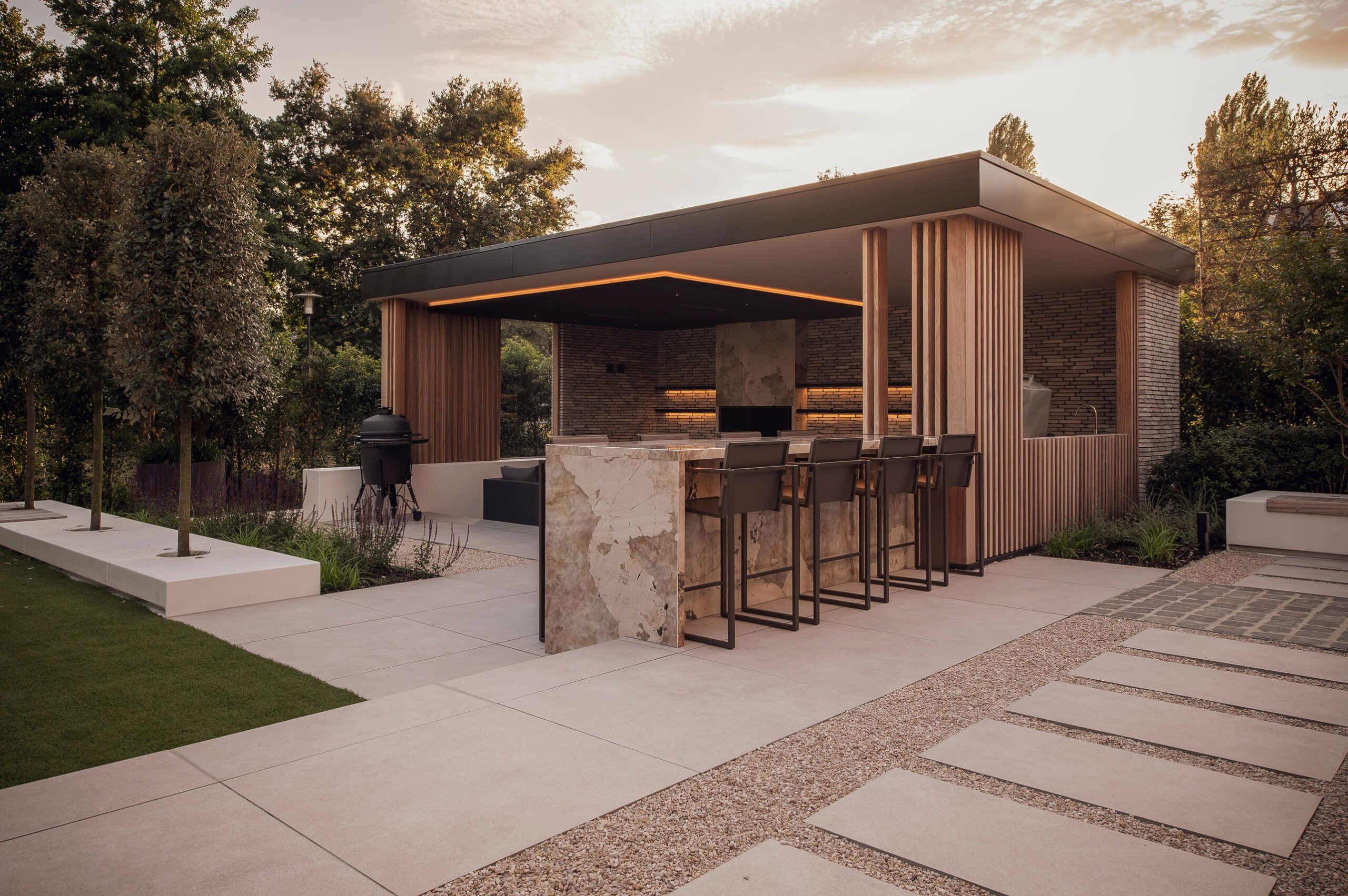 Luxe overkapping - maatwerk buitenpracht