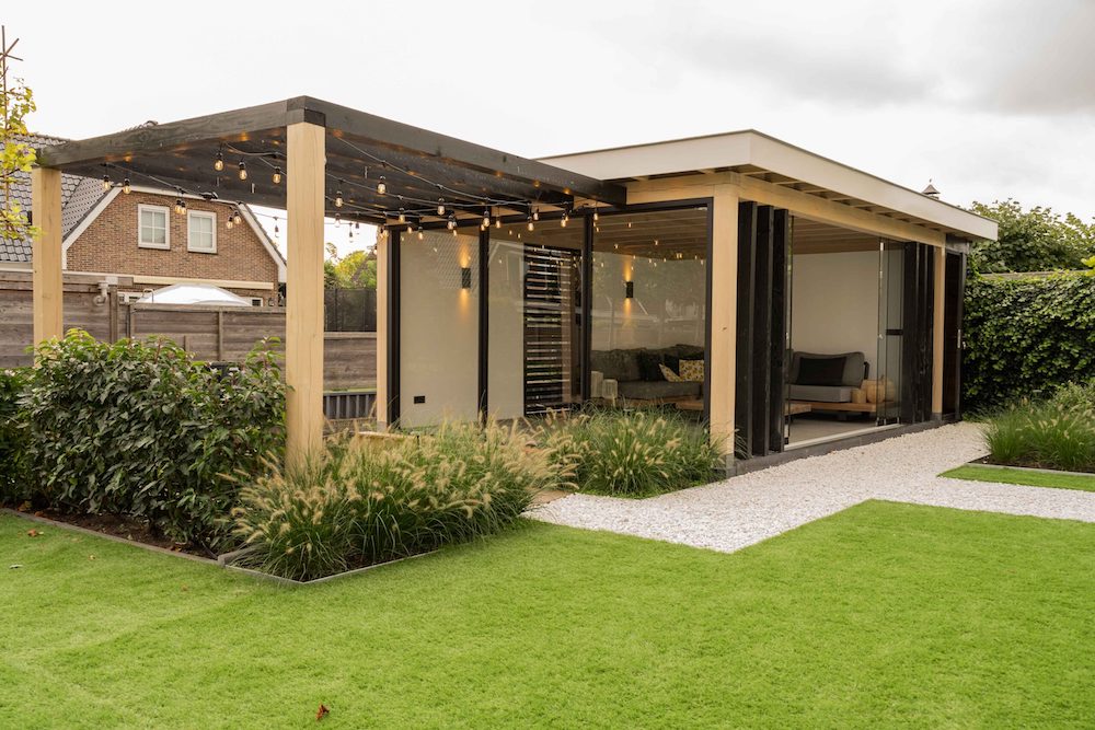 Houten overkapping in Veenendaal