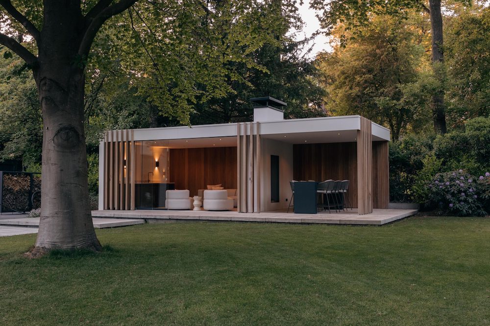 Vrijstaande houten veranda