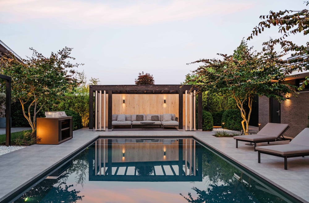 Luxe poolhouse door Buitenpracht