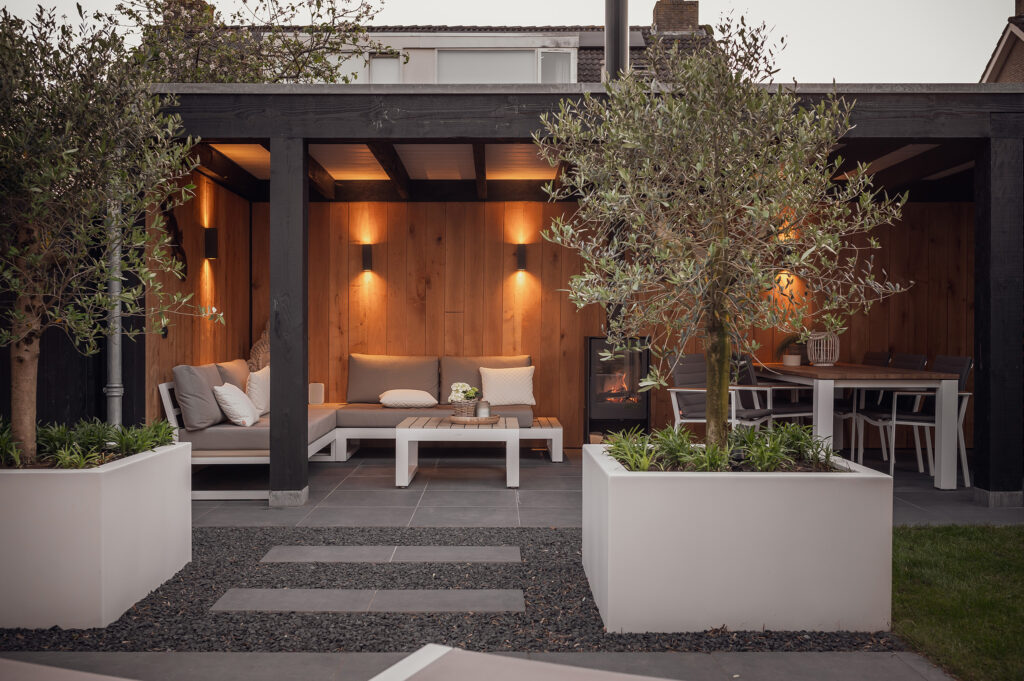 Moderne overkapping in Prinsenbeek