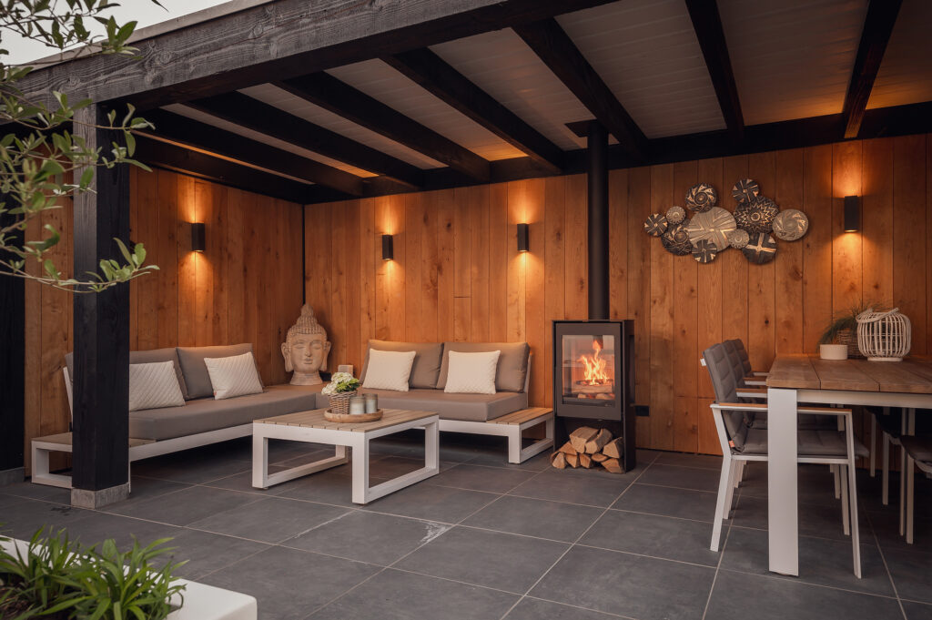 Moderne overkapping Prinsenbeek