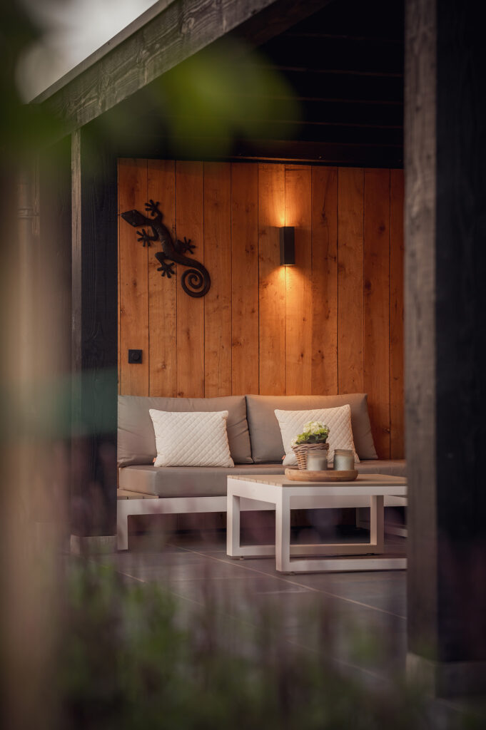 Moderne overkapping in Prinsenbeek