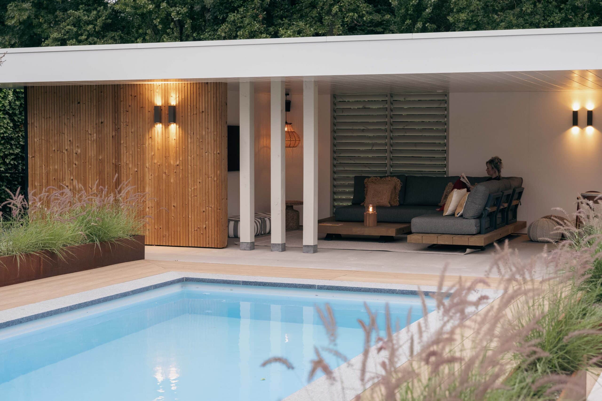 Poolhouse haard buitenpracht