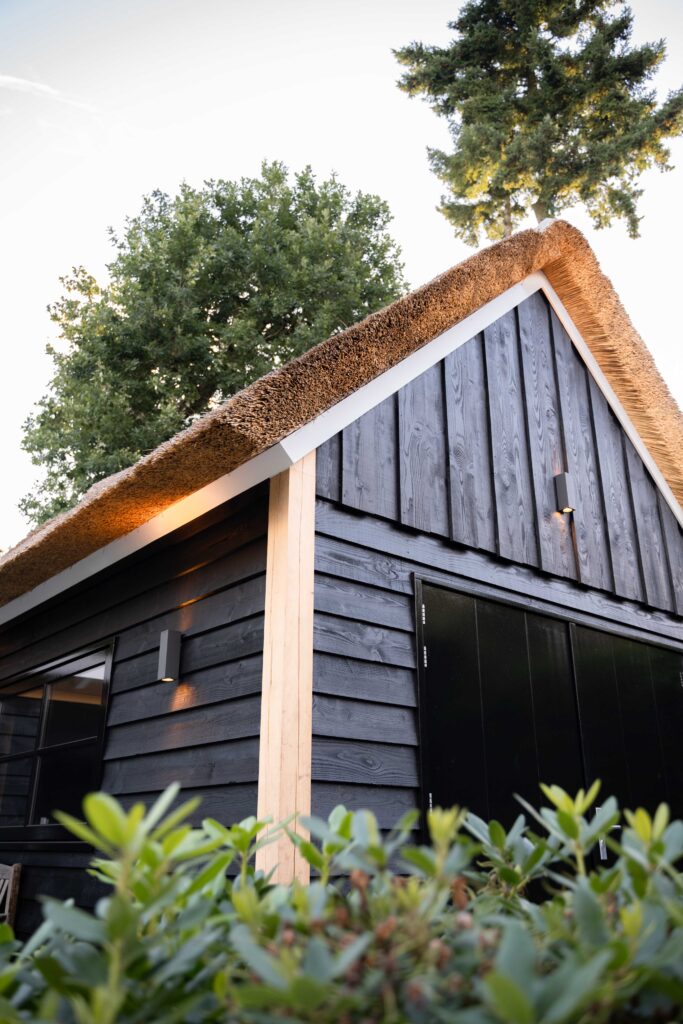 Rietgedekte schuur Blaricum