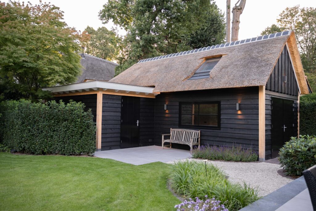 Rietgedekte schuur Blaricum